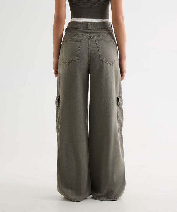 Jeans dama image number null