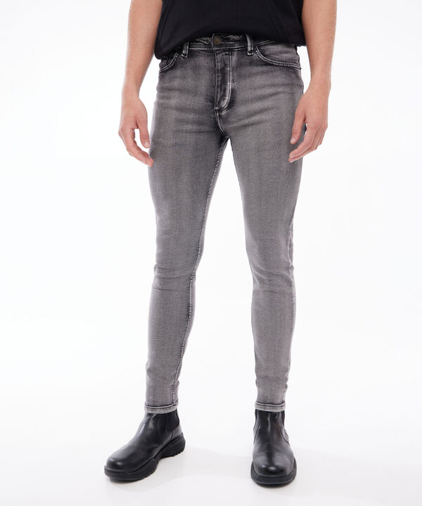 Jeans hombre image number null