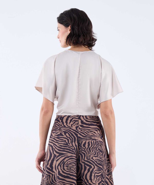 Blusas de moda para mujer