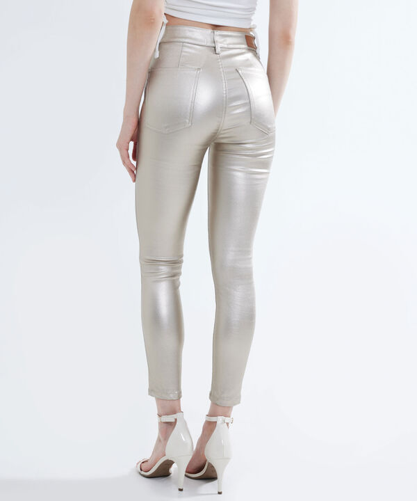 Pantalones básicos para mujer