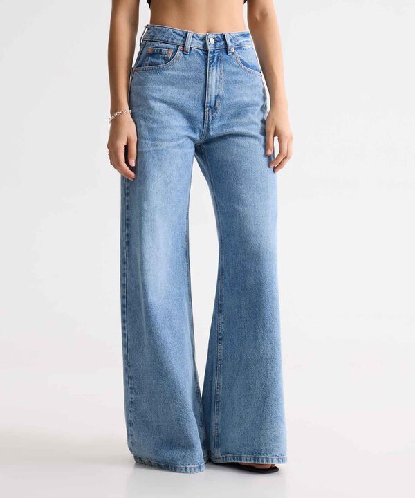 Jeans dama image number null