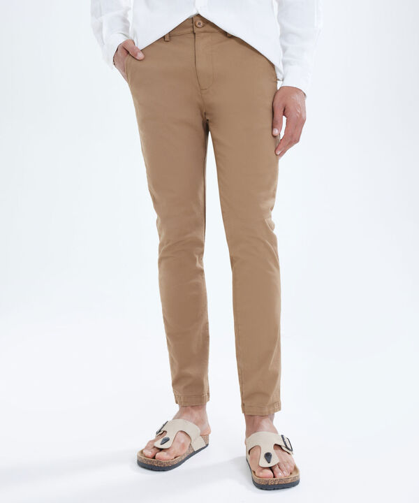 Pantal&oacute;n Tipo Chino con Bolsillos, Camel, hi-res