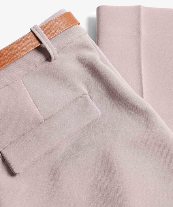 Pantalon para mujer image number null