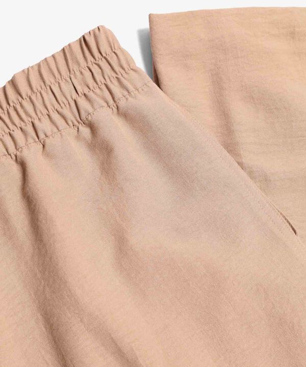 Pantalones para mujer image number null