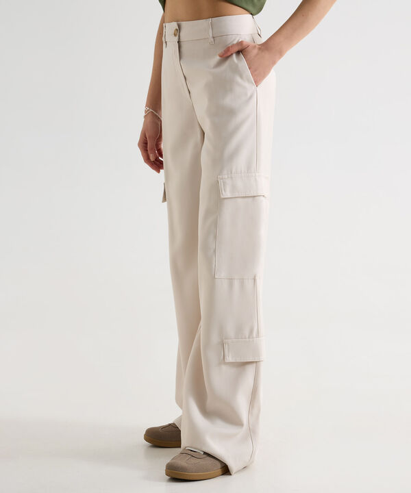 Pantalones para mujer image number null