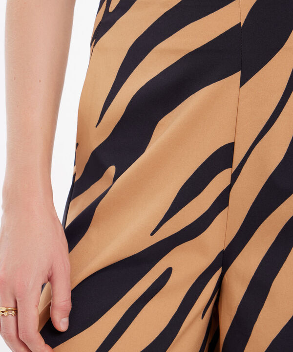 Pantalones basicos para mujer image number null