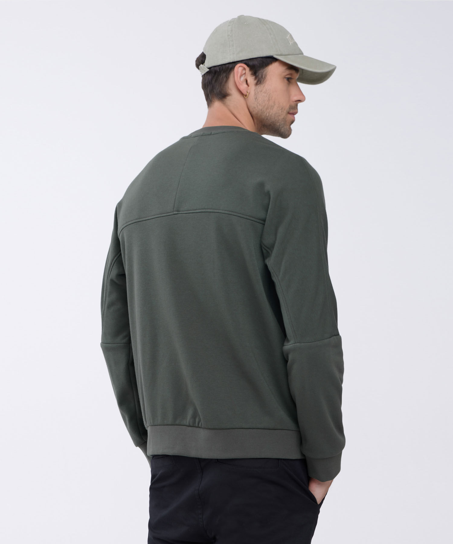 Buzos y sacos básicos para hombre 