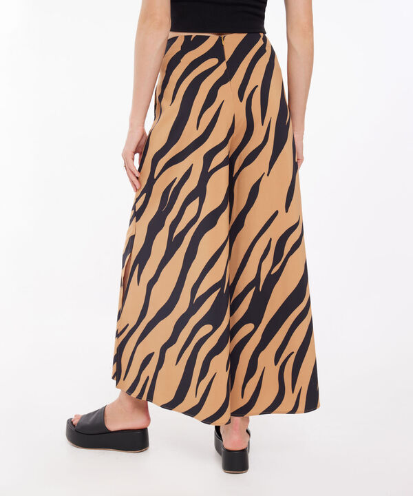 Pantalones basicos para mujer