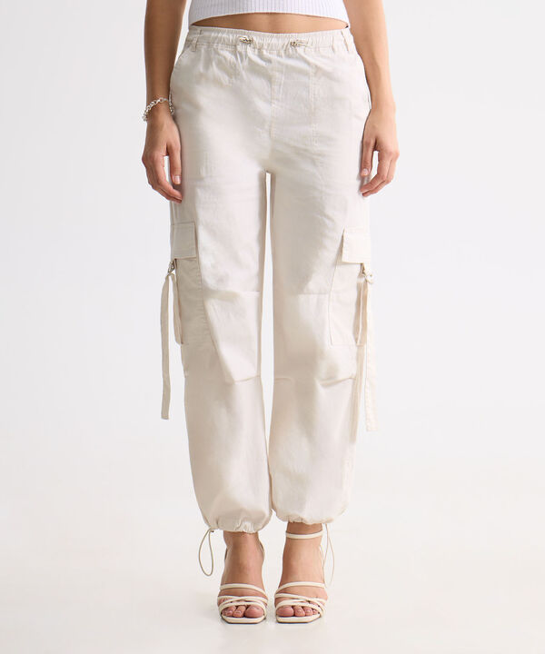 Pantalones para mujer image number null