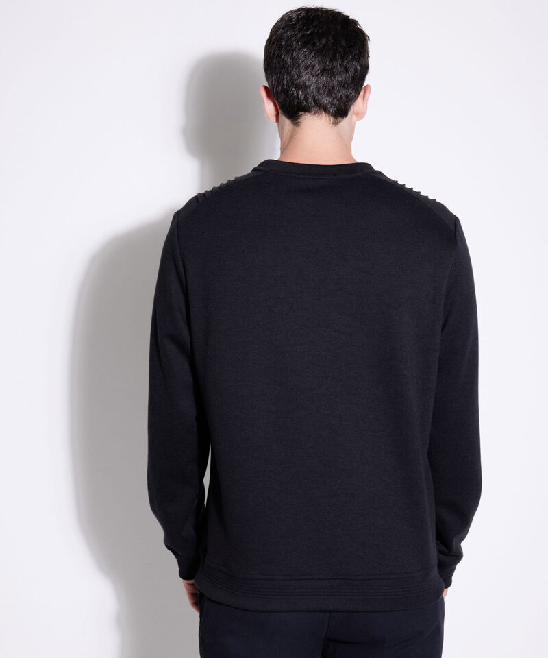 Buzos y sacos básicos para hombre 