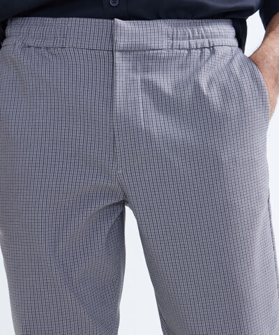 Pantalones básicos para hombre image number null