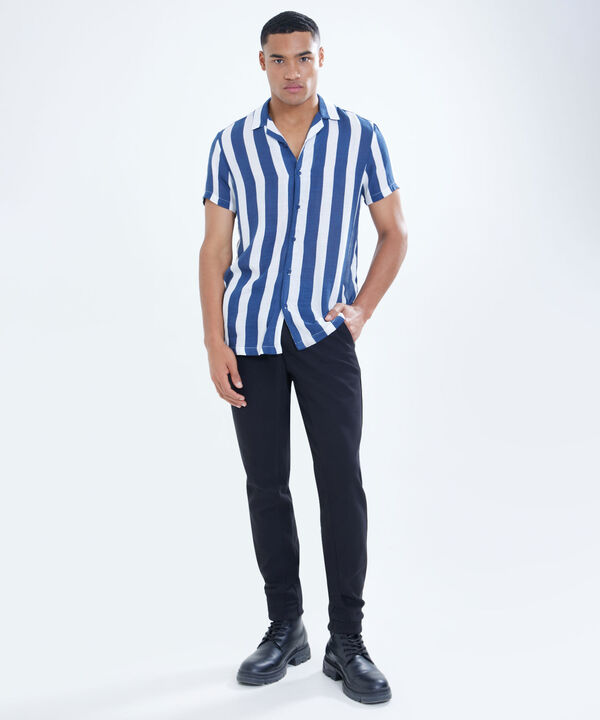 Camisas básicas para hombre 