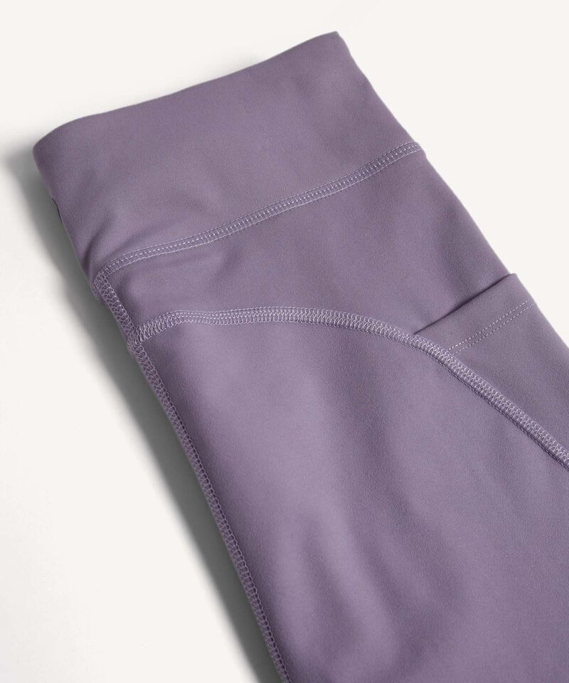 Short deportivo para mujer