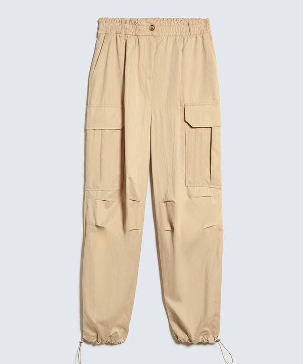 Pantalones para mujer image number null