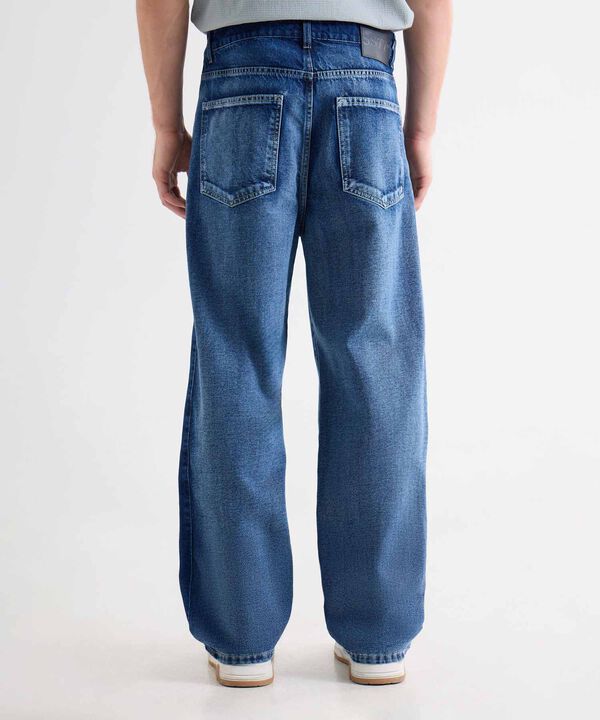 Jeans para hombre image number null