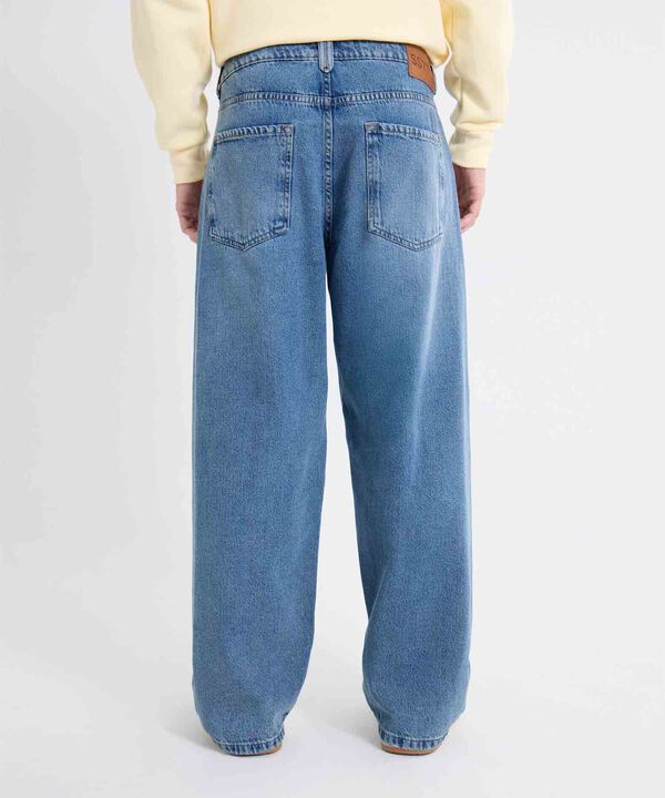 Jean para hombre