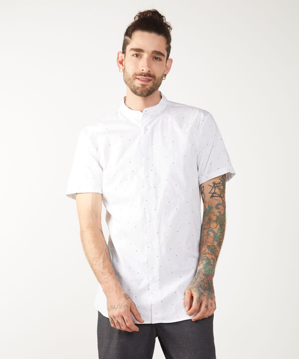 Camisas básicas para hombre