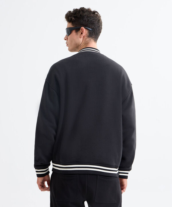 Chaquetas para hombre image number null