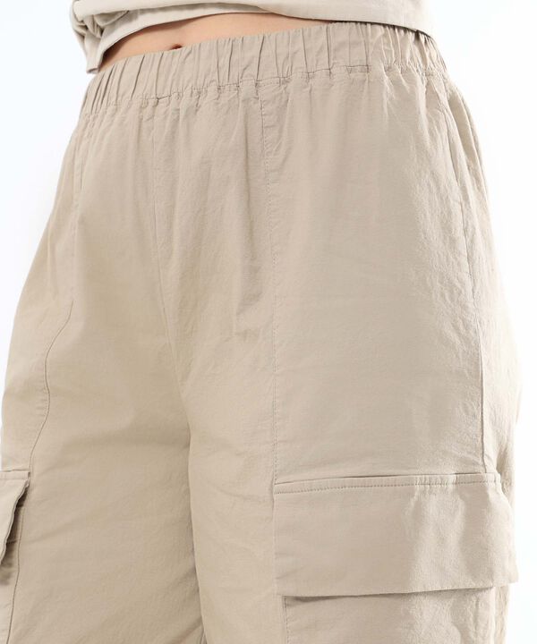 Pantalones para mujer image number null