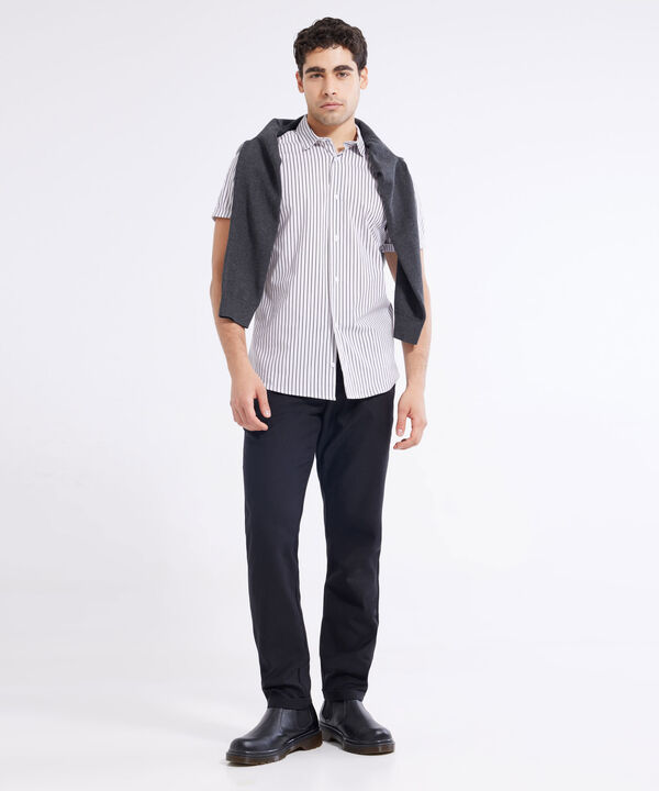 Camisas básicas para hombre