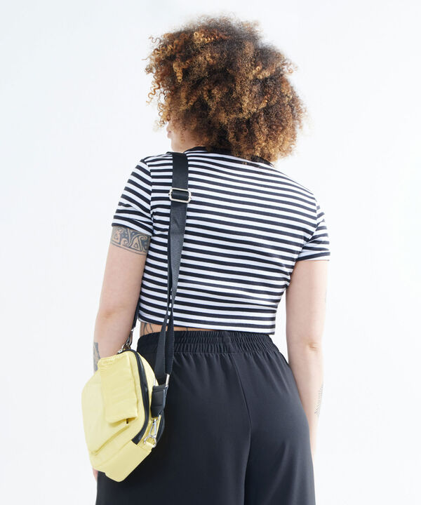 Camisetas básicas para mujer