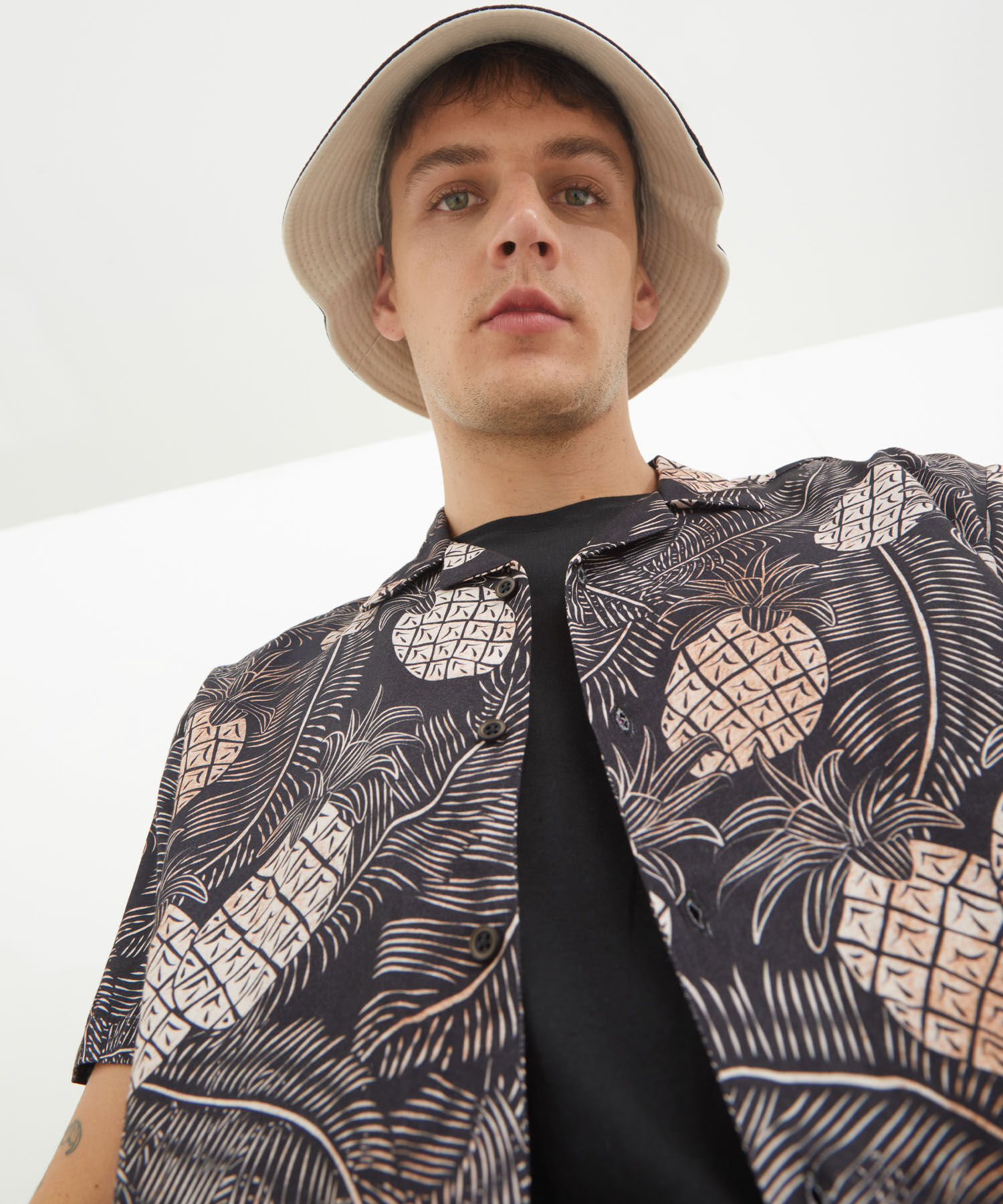 Camisas básicas para hombre 
