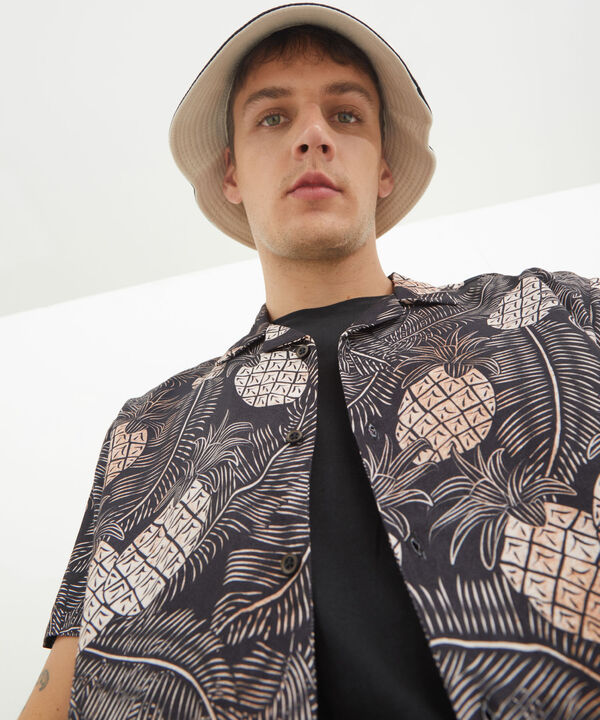 Camisas básicas para hombre 
