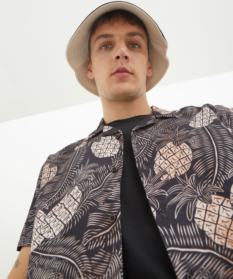 Camisas básicas para hombre 