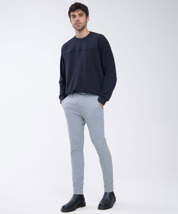 Pantalones basicos para hombre