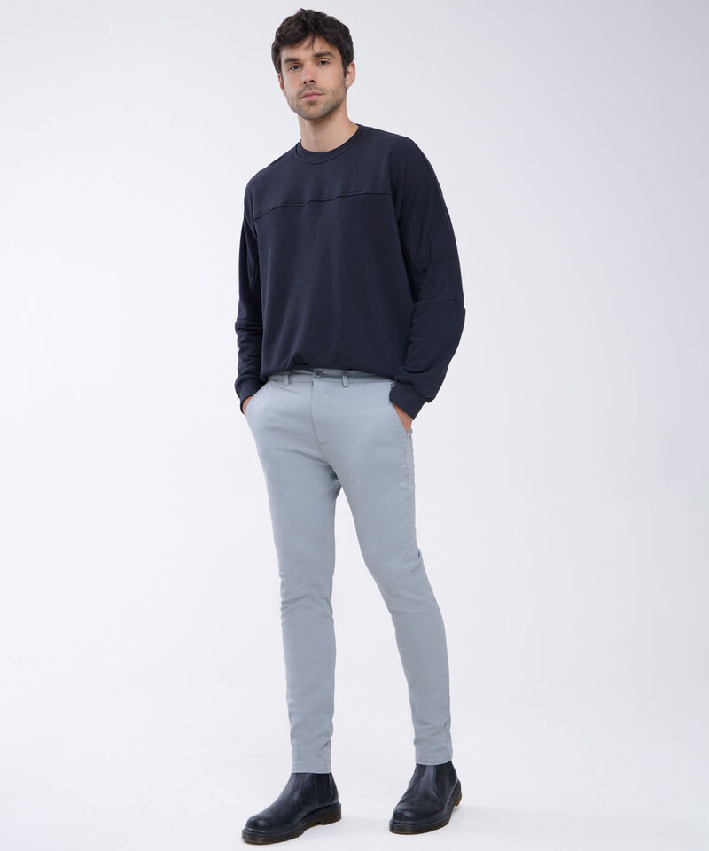 Pantalones basicos para hombre