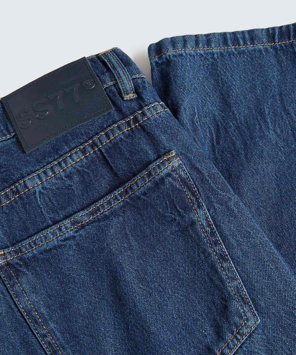 Jeans para hombre image number null