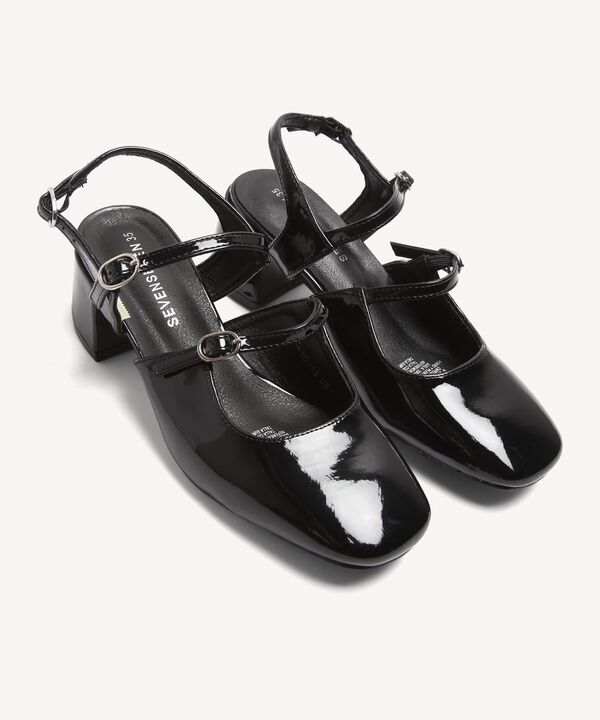Tacones image number null
