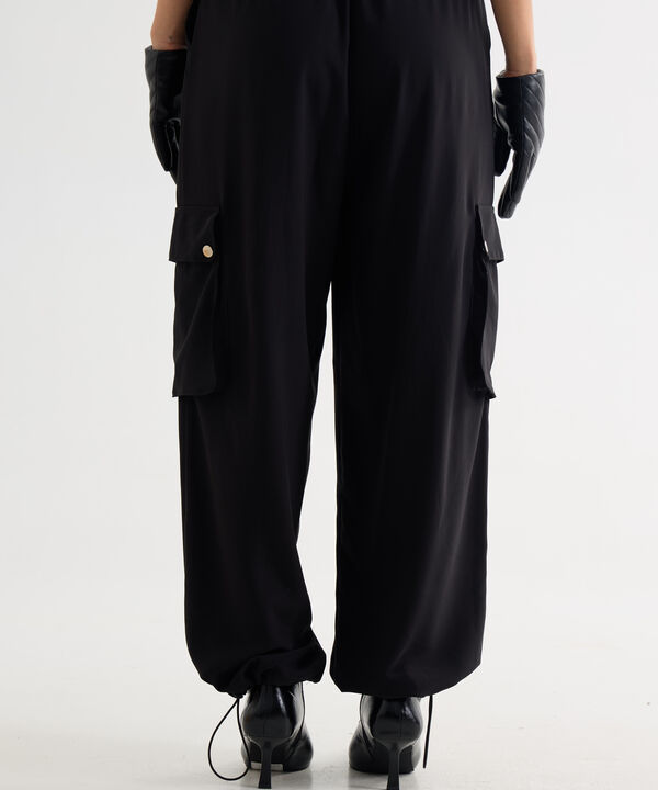 Pantalones para mujer image number null