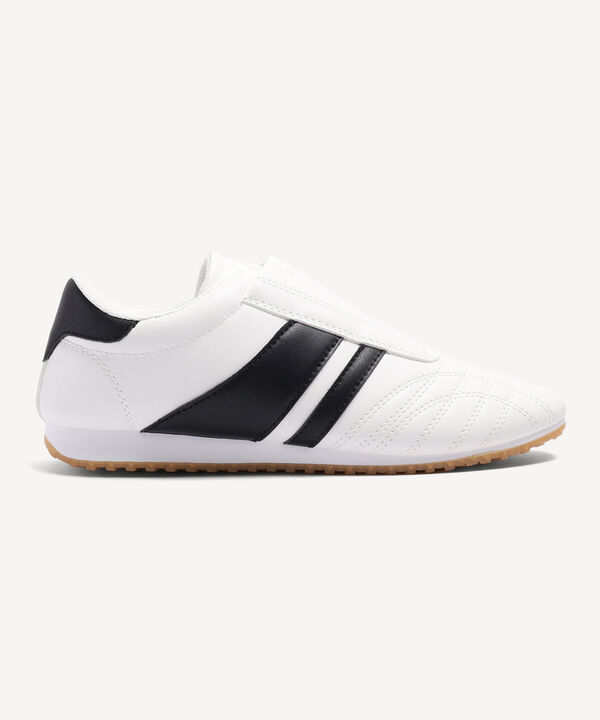 Tenis mujer image number null