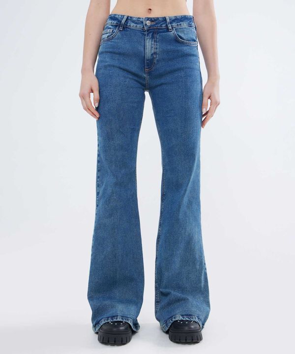 Jeans dama image number null