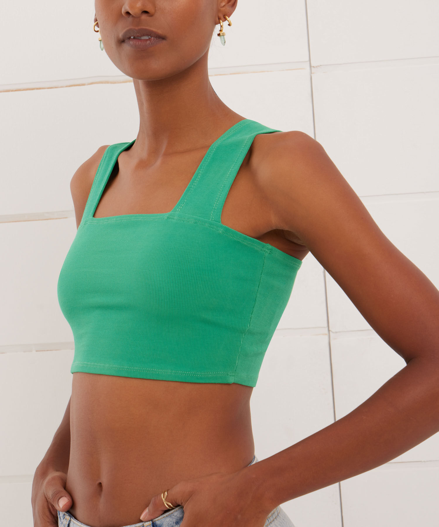 Camiseta Para Mujer Tipo Crop De Tiras Anchas, Verde, hi-res