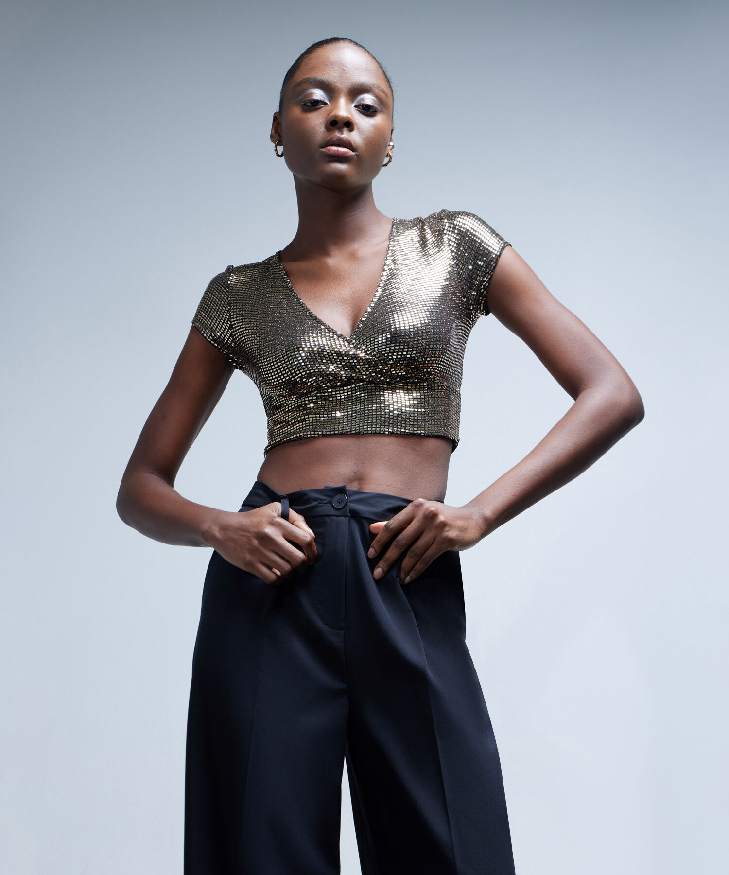 Blusa brillante on sale