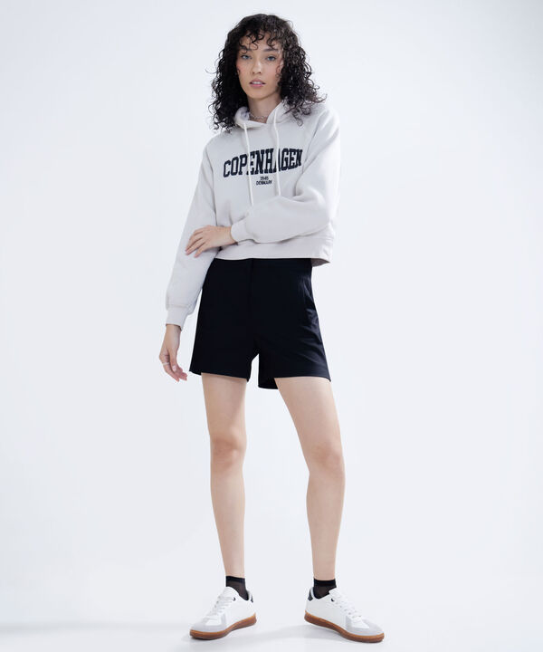 Shorts básicos para mujer image number null