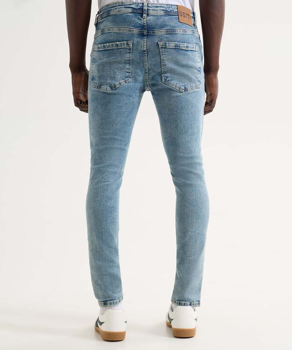 Jeans para hombre image number null