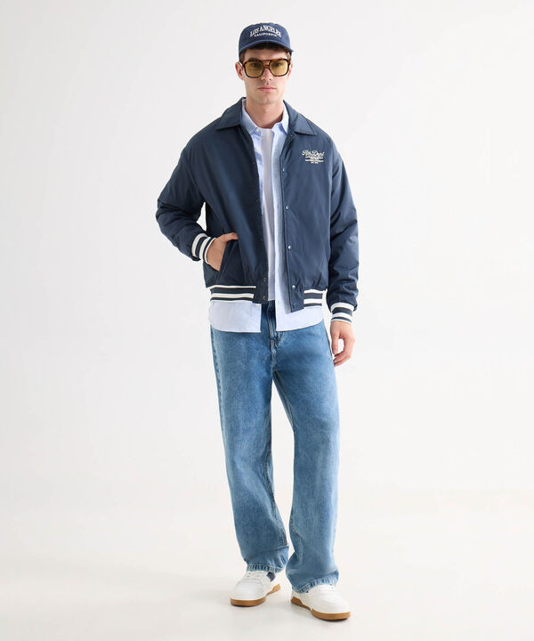 Jeans para hombre image number null