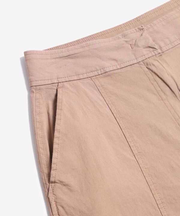 Pantalon para mujer image number null