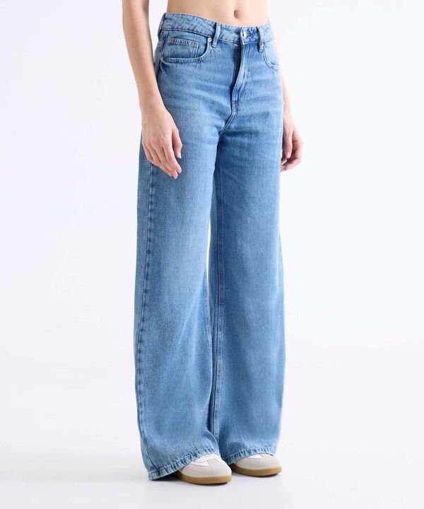 Jeans dama image number null