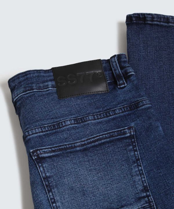 Jeans para hombre image number null