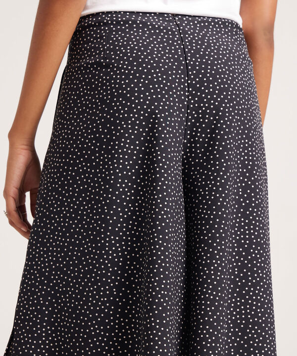 Pantalones básicos para mujer