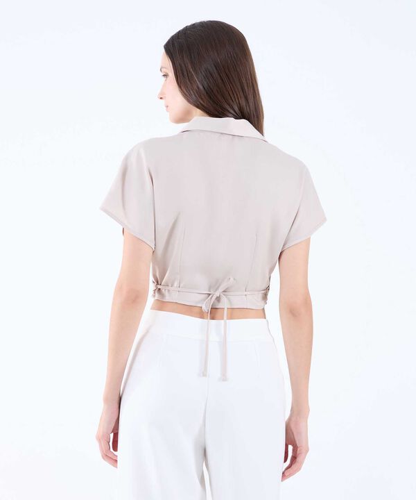 Blusas de moda para mujer