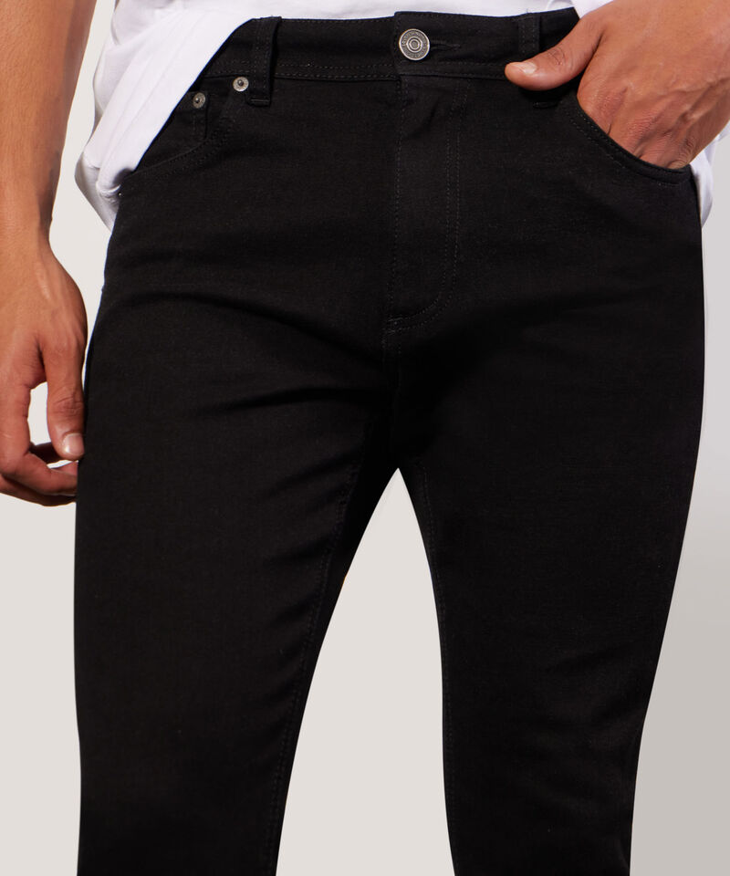 Jeans básicos hombre