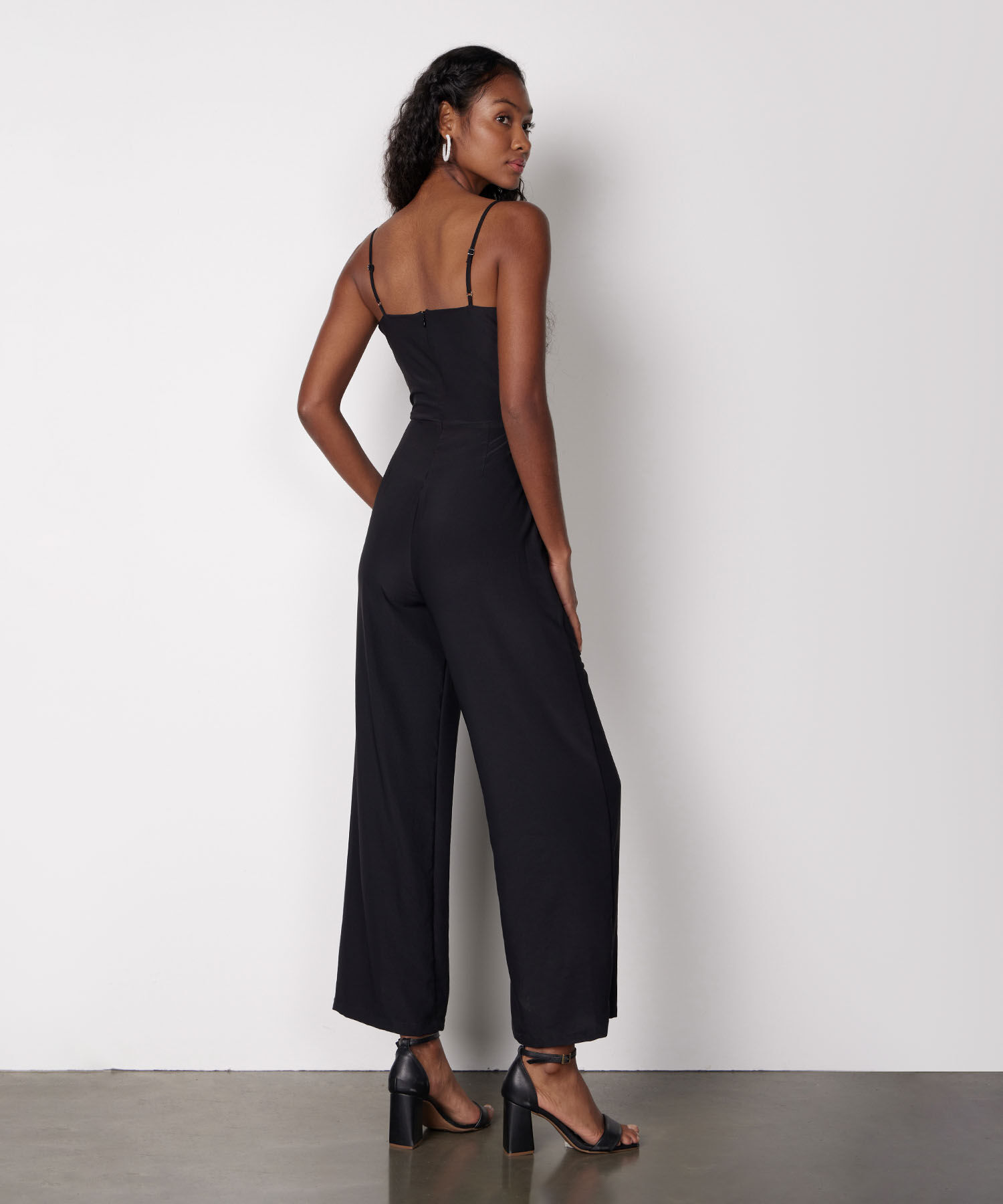 Enterizo De Tiras Con Cut Out Compra Online SEVEN SEVEN