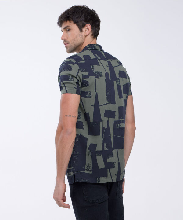 Camisas-básicas-para-hombre