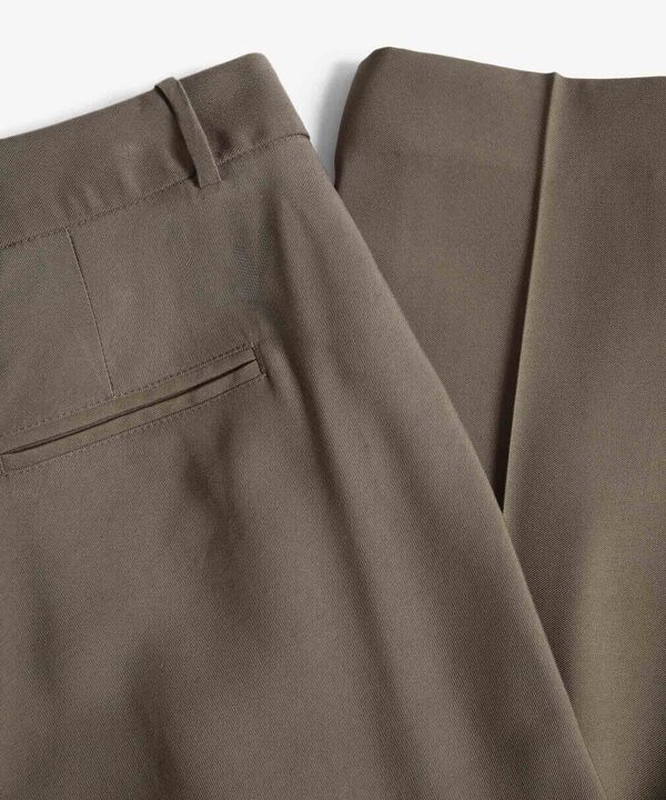 Pantalones para mujer image number null