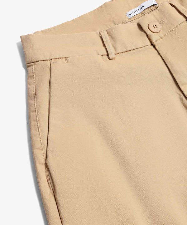 Pantalones para hombre image number null